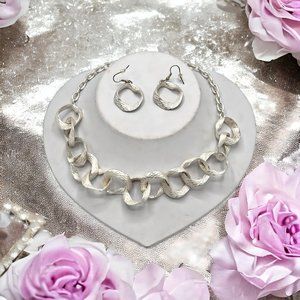 Silvertone Statement Circular Geometric Necklace and Dangling Pierced Earrings S